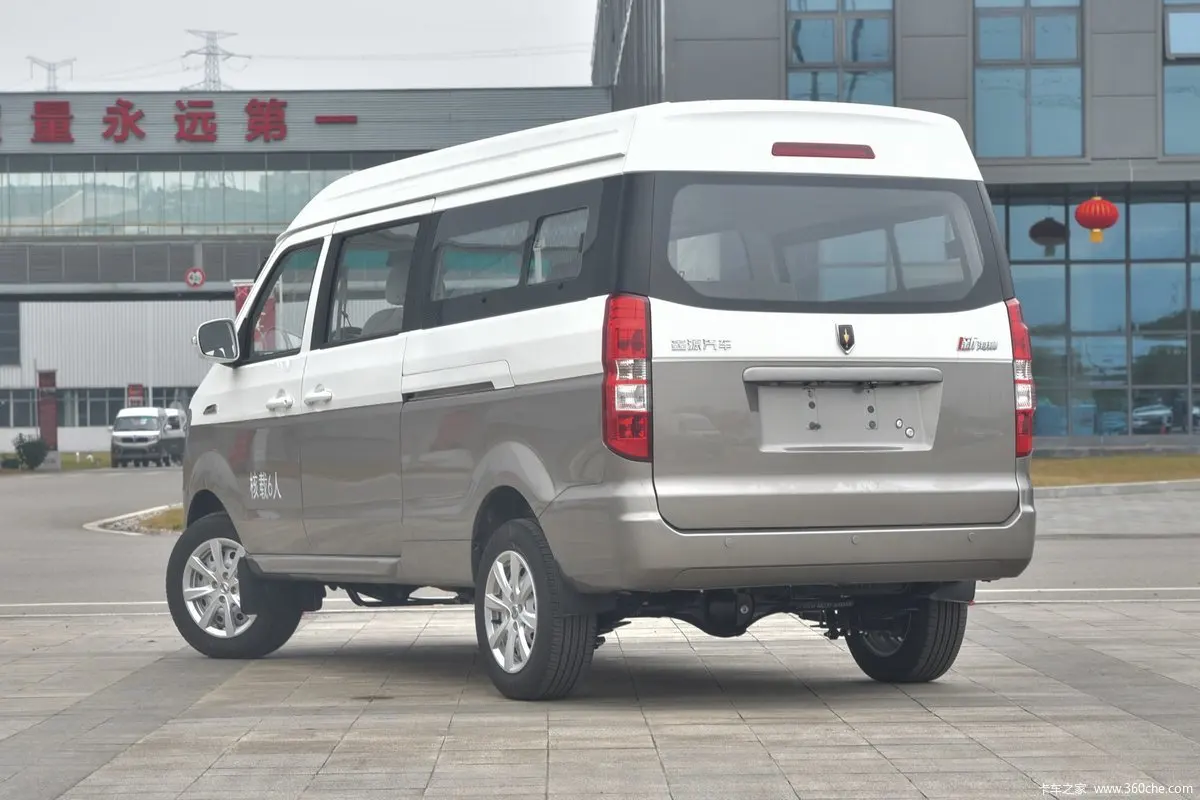 2024 chinese cheap Mini Bus Jinbei Hiace new bus 110hp 1.5L gasoline Mini van