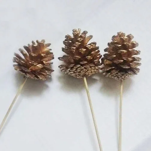 Hot sale christmas decorations hanging christmas trees with gold plated pine cones and pinecone with bamboo poples