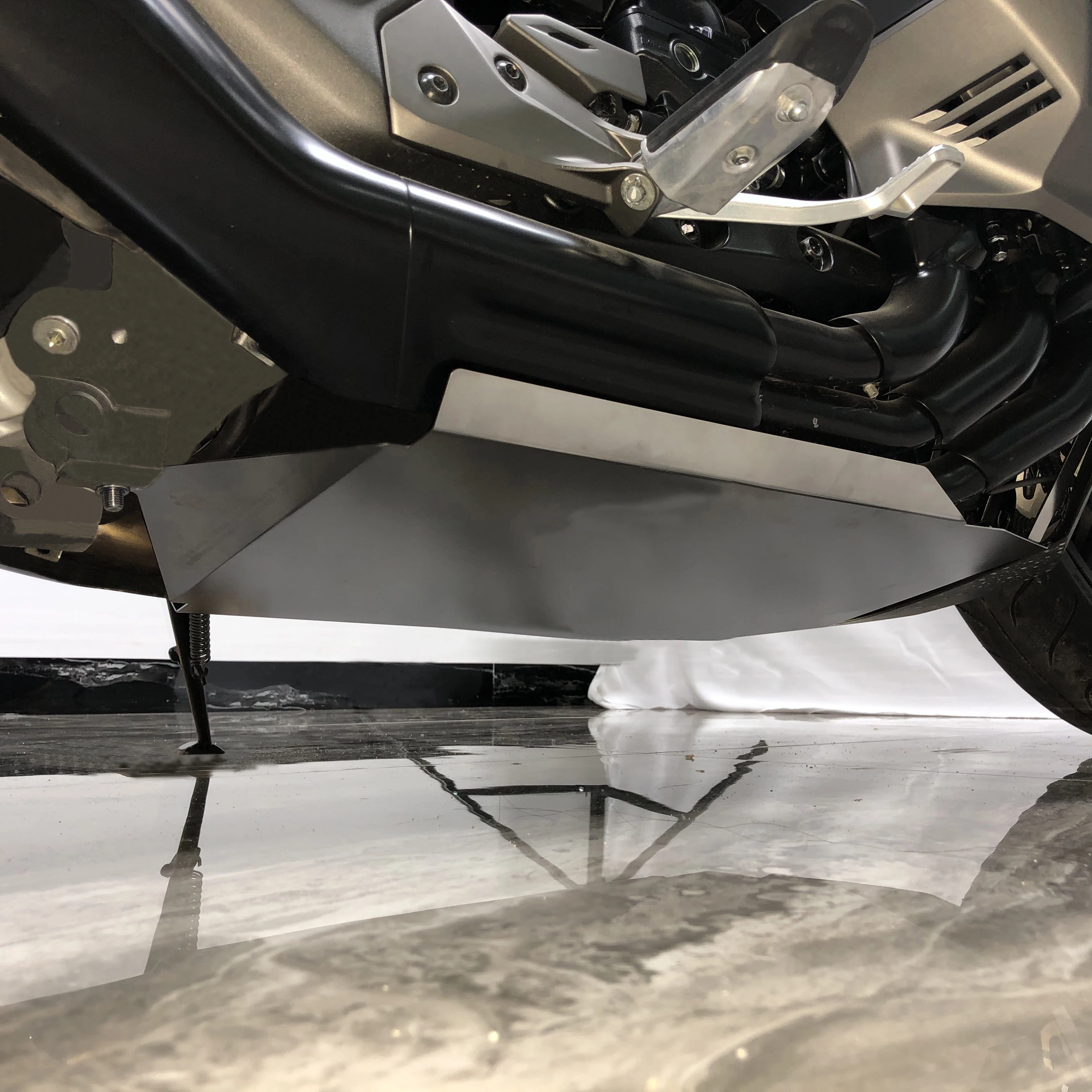 Защитная крышка шасси двигателя, защитная плата шасси для HONDA GOLD WING GL1800 GL1800B F6B 2018 2019 2020 2021 TUWU