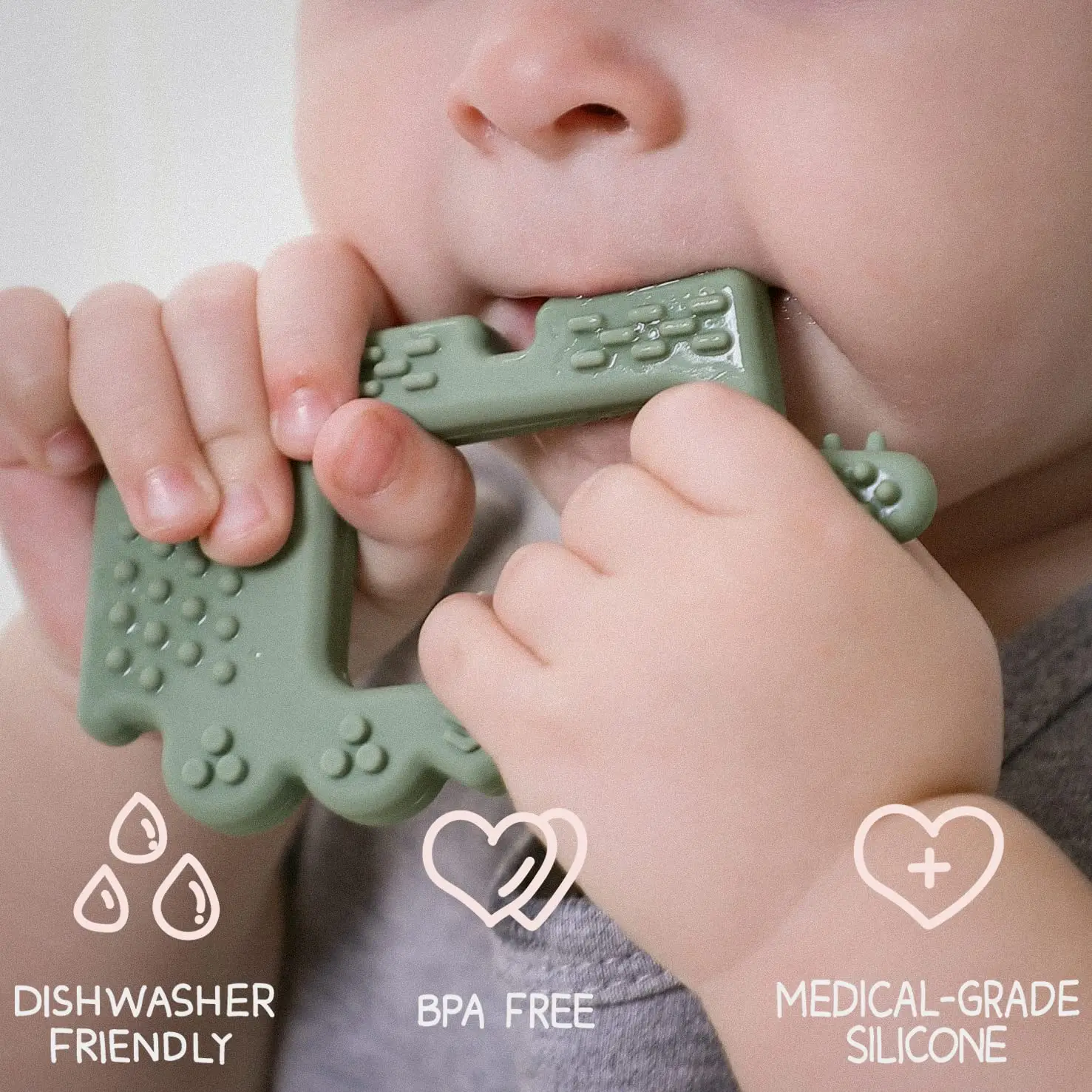 BPA Free Soft  Soothing Sore Gums  Chewable 3D Sheep Shape Crocodile Shape Silicone Baby Teether