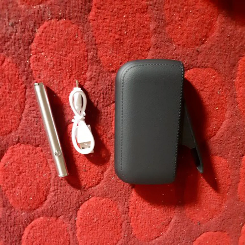 Cigarette accessories separate cigarette case Electronic lighter storage box lighter Leather cigarette case