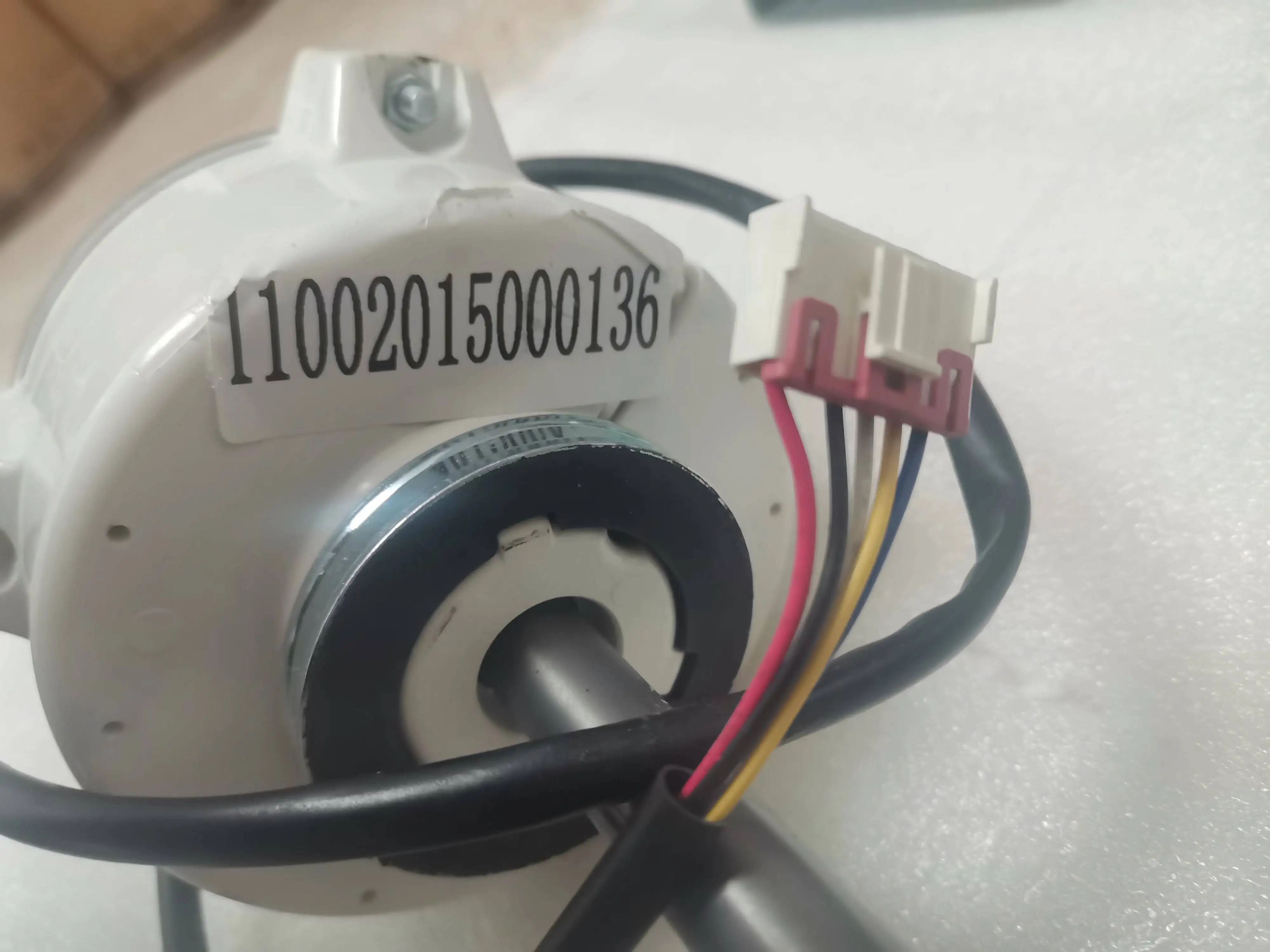 brushless DC dual shaft motor 11002015000136 WZDK150-38GS ZKFP-150-8-1 DC310V 150W brand new 1 unit