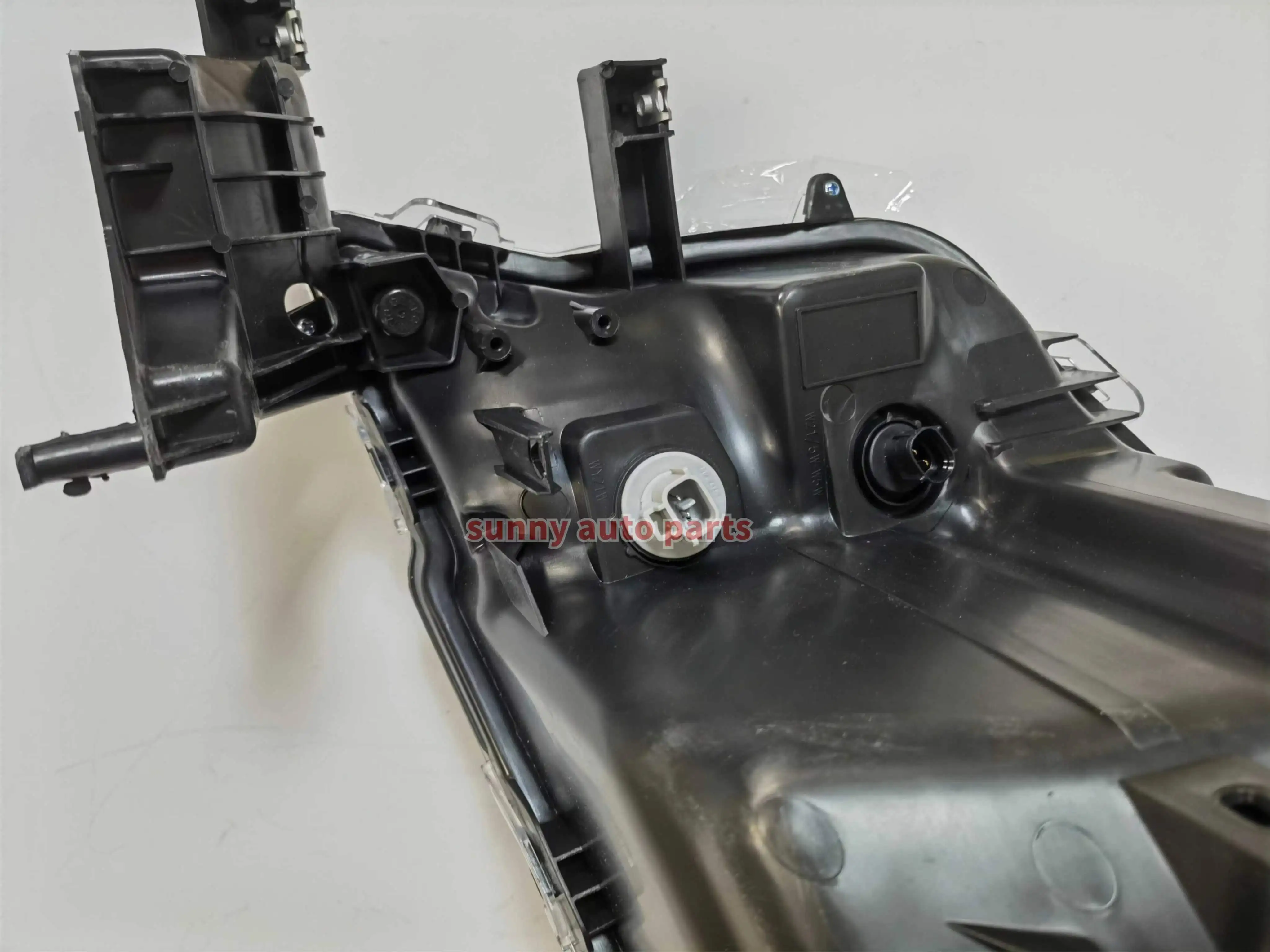 Hiace 2019 Thailand Xenon Front Lamp Head Lamp Headlight for Toyota 2020 2021 2022 2023