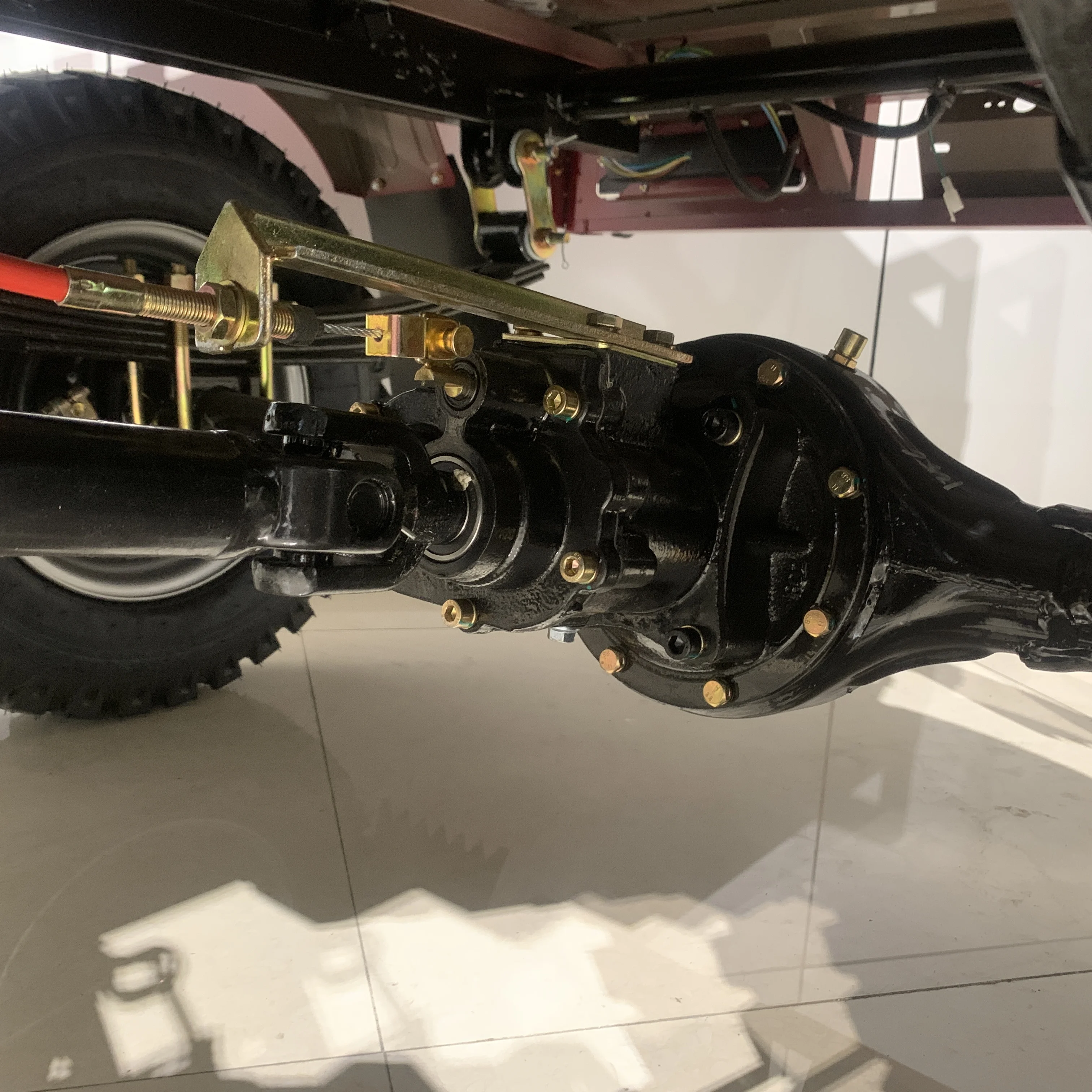 Открытый трехколесный мотоцикл 150cc грузовой с навесом