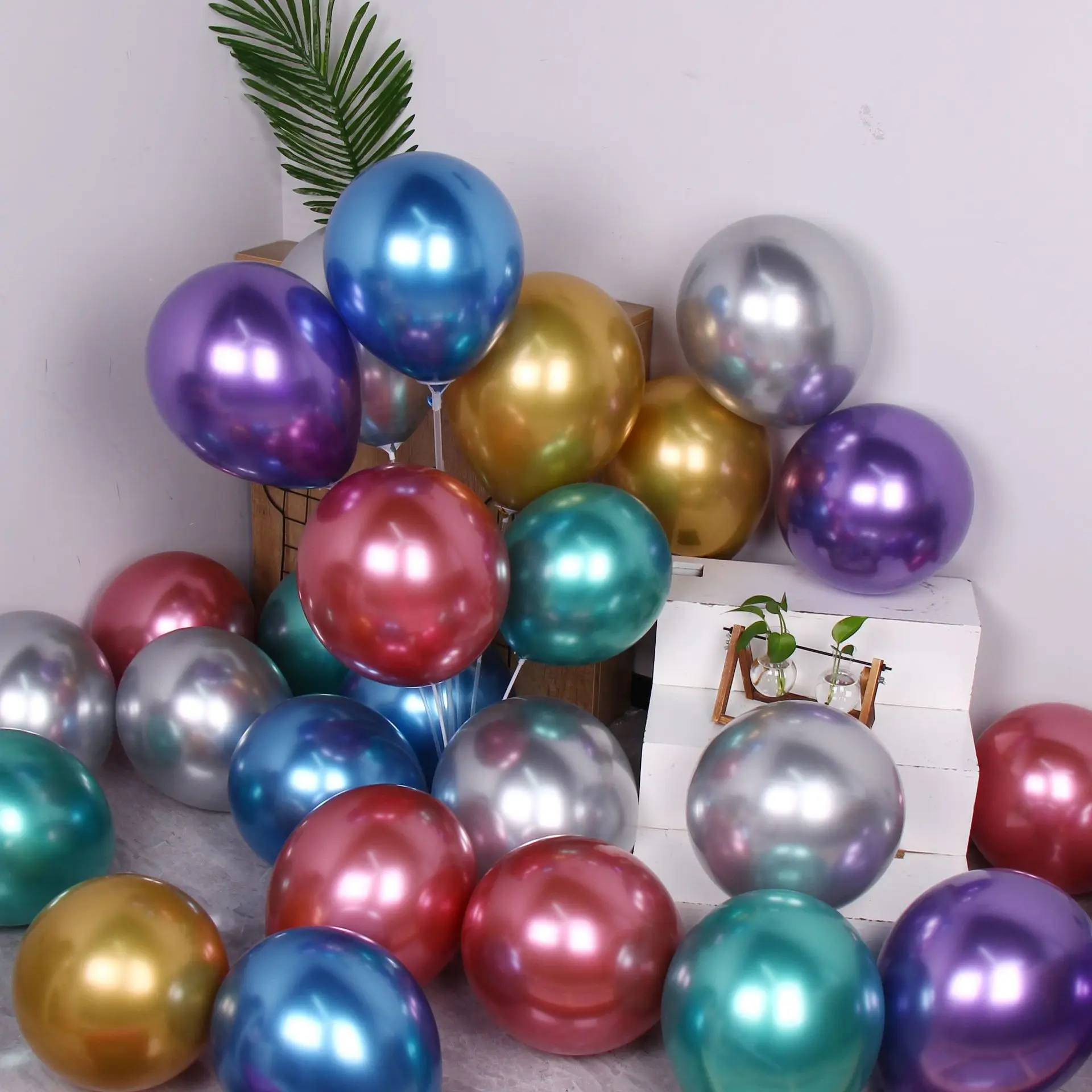 Wholesale Transparent Balloon Party Decoration Rose Gold Balloon With Paper