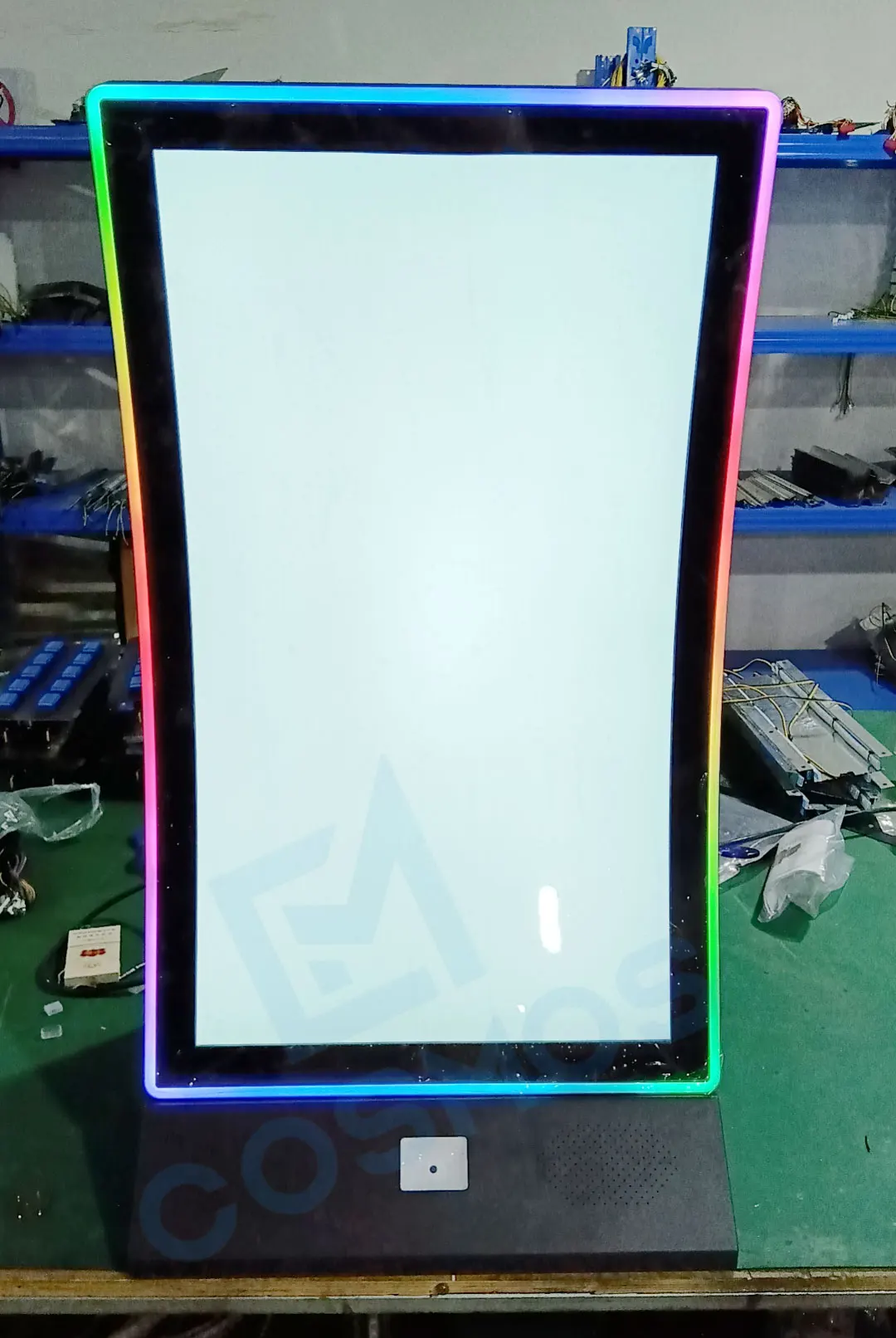 Popular game board option 32 inch vertical C curved touch screen coin operated bartop skill game machine cabinet