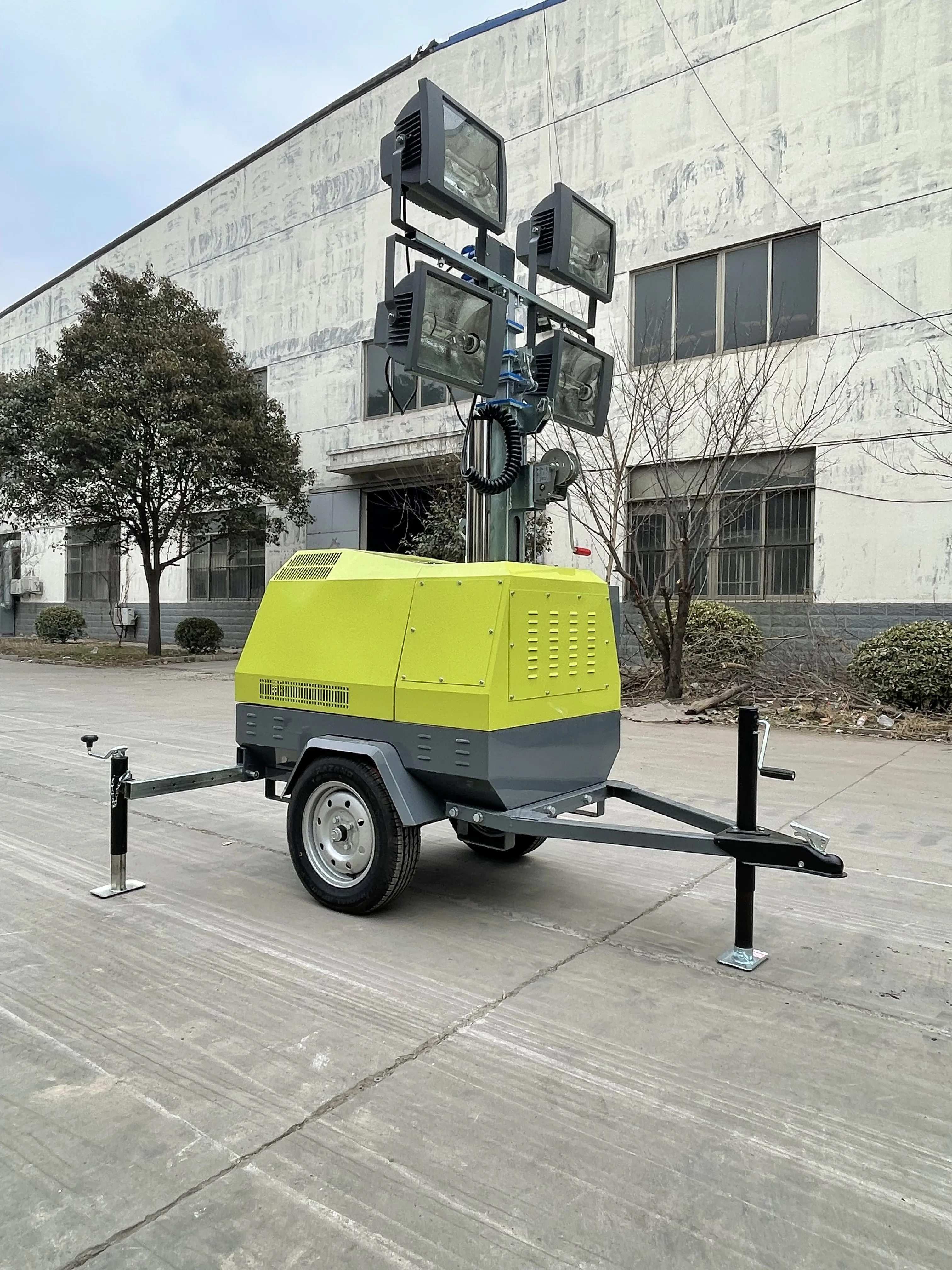 Brand Famous Engine 5m 7m Mast Light Tower 6KW Generator Portable Trailer hand-lifting Mobile Lighting Tower
