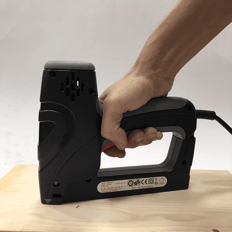 N716 TUV GS CE сертифицированный Электрический Brad Nailer