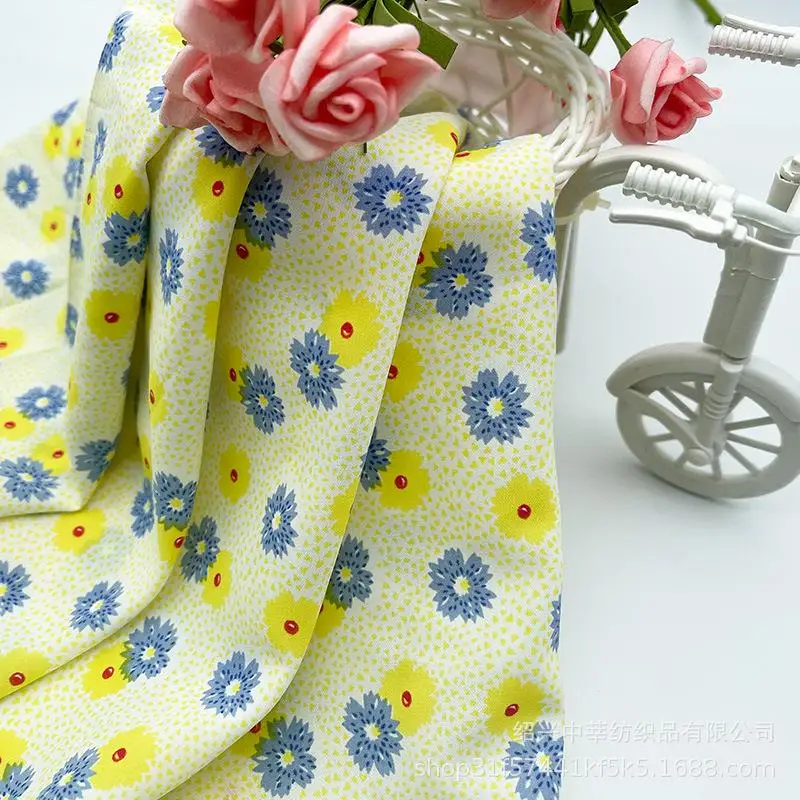 Printed Flower Organic Cotton Muslin Cloth Fabric Poplin, Ideal for Clothing Making