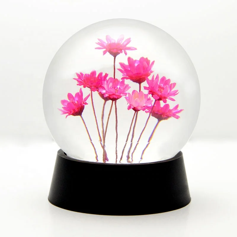 real flowers in resin clear crystal ball made in China factory wholesale saint valentines day gift 2024 for men woman girls