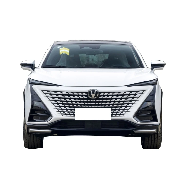 Дешевый лидер продаж 5-местный высокоскоростной бензиновый автомобиль changan uni-t новый такси Подержанный