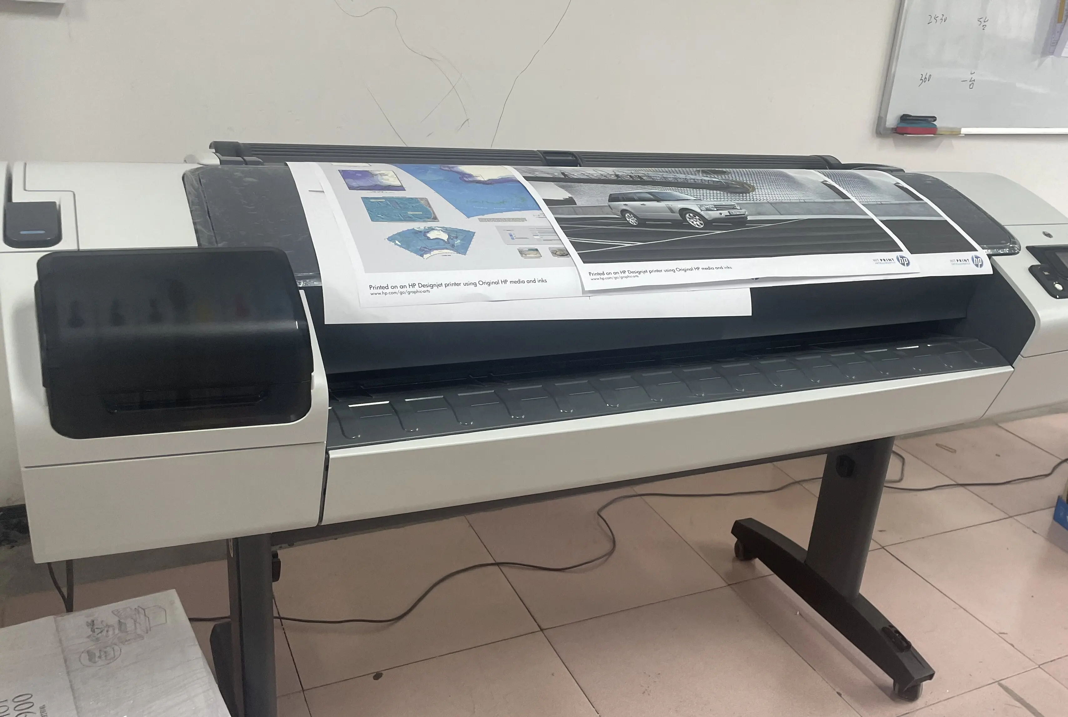 Плоттерный фотокопировальный станок плоттерный режущий для принтера hp T795