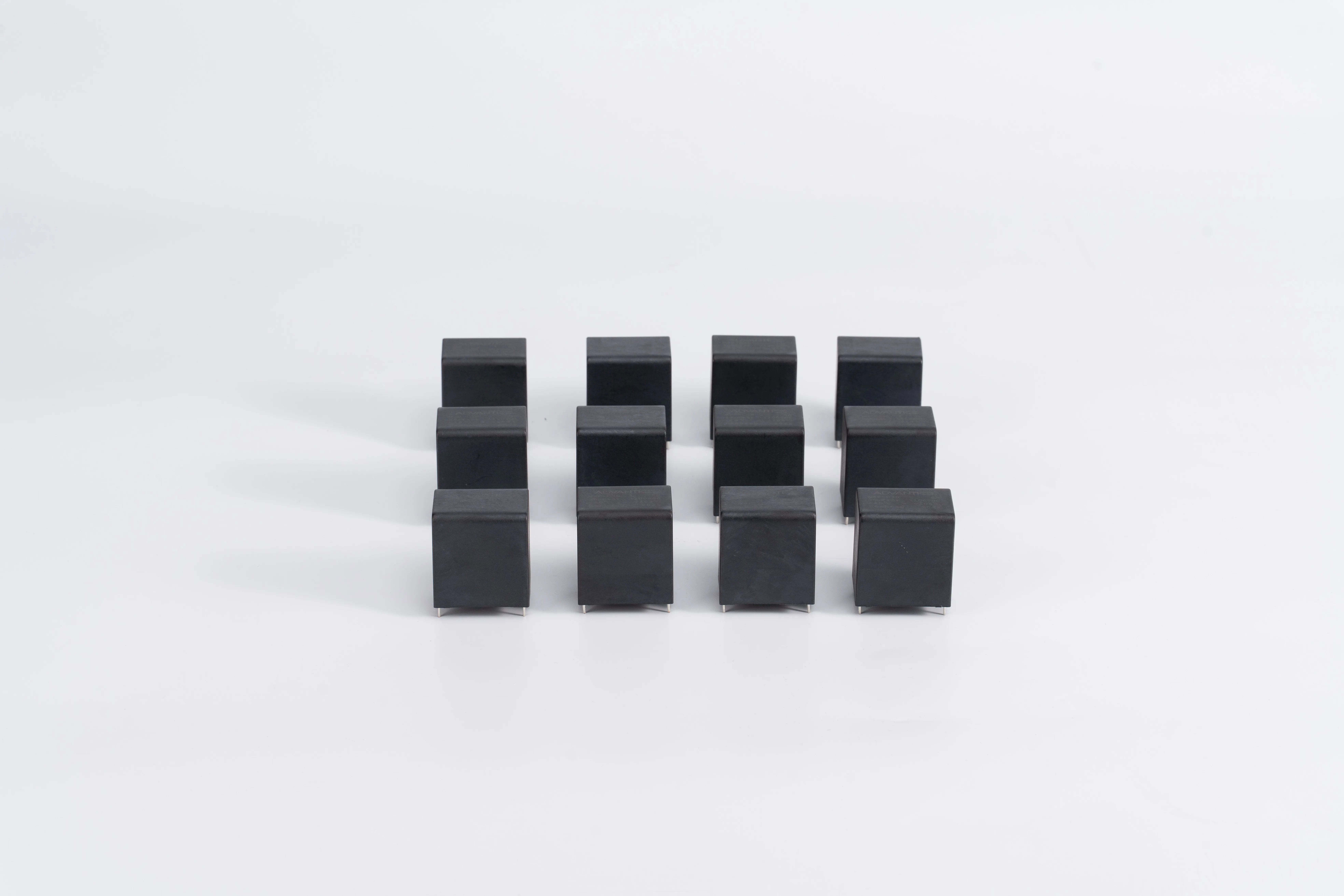 New MKP-C3D DC Link Capacitor DC Power electronics  capacitors