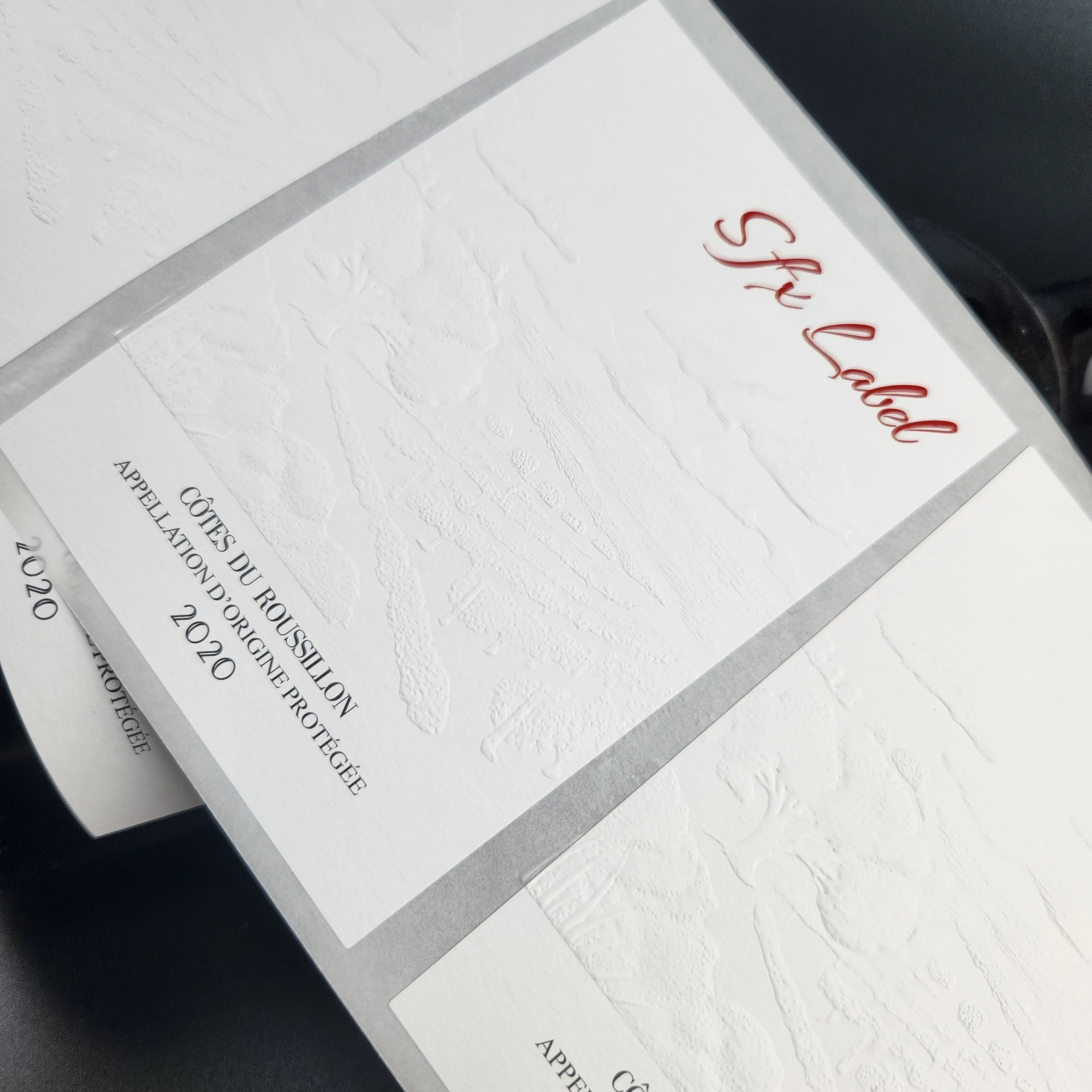 Private Label Sticker for Wine White wine Beer Whisky Vodka Champagne UV Printed Texture Paper Plastic Beverage Label