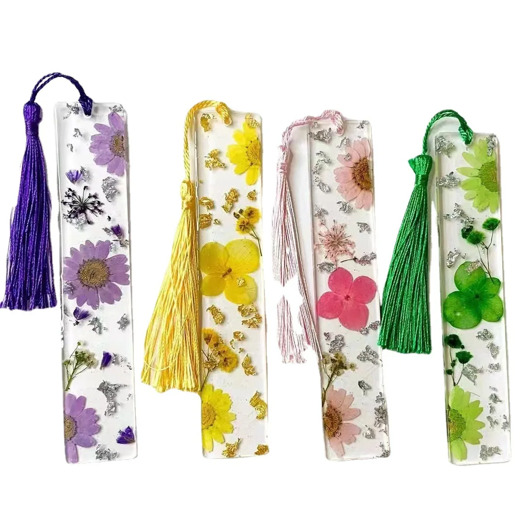 New Dried Flower Resin Bookmark Gift for School Kids Birthday Party Resin Crafts Floral Promotional Bookmarks for book reading