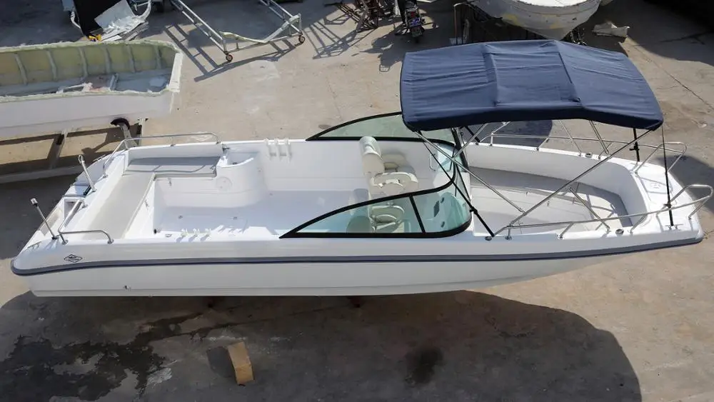 760 fiberglass leisure boat for speed leisure with good quality