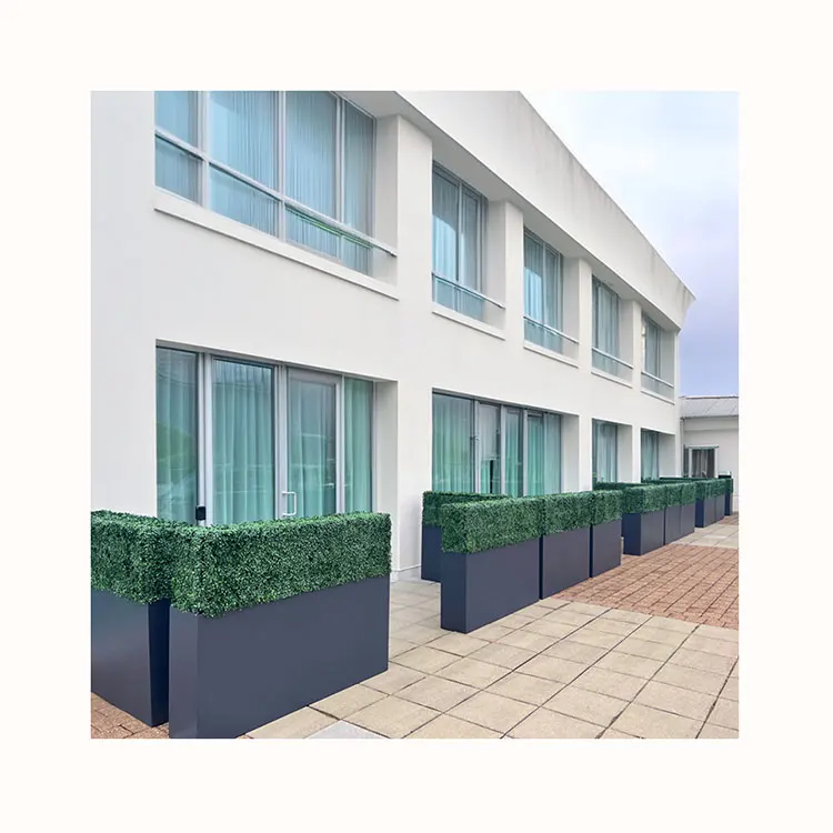 Custom Garden Planters Galvanized Sheet Flower Pots For Indoor Outdoor Decoration Metal Gardening Planters Pot