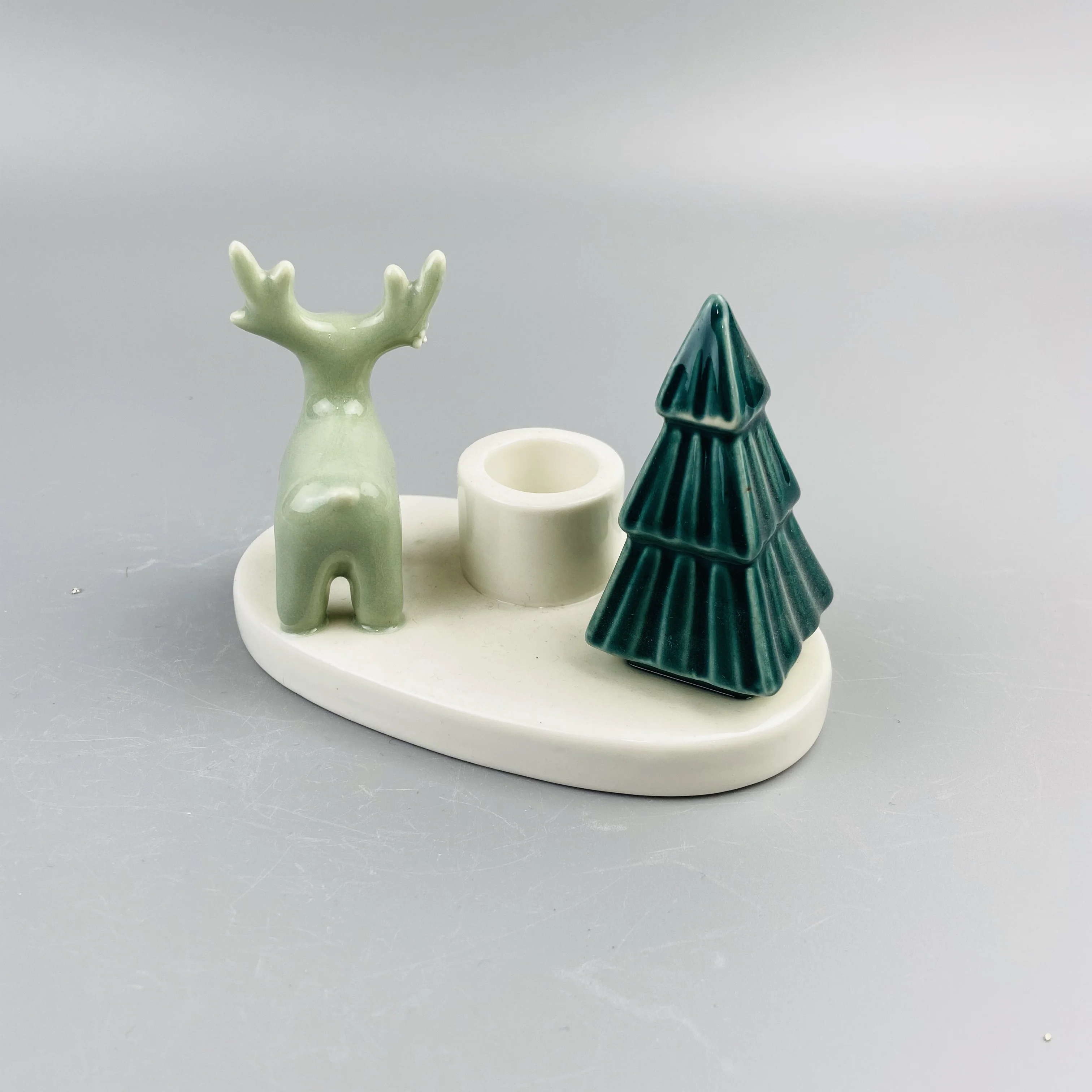 
Newest deer and Christmas tree decor porcelain candlestick holder 