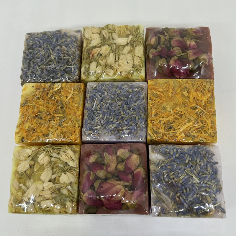 Wholesale Organic face and body skin care Rose Lavender Flower Petal Bath Soap Lightening Handmade Fresh Dry Flower Soap