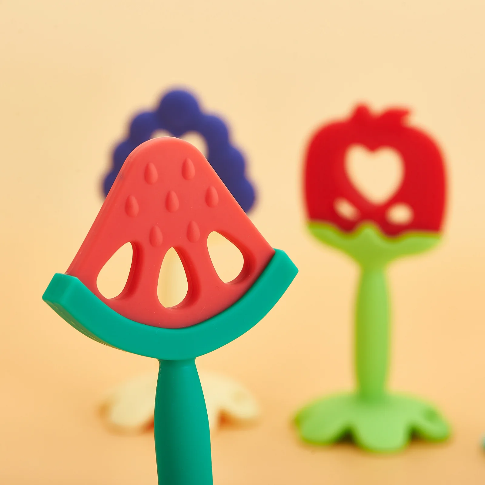 Baby Teether Baby Molar Stick Fruit Shaped Safe Silicone Chewing Teether Gift Storage Box