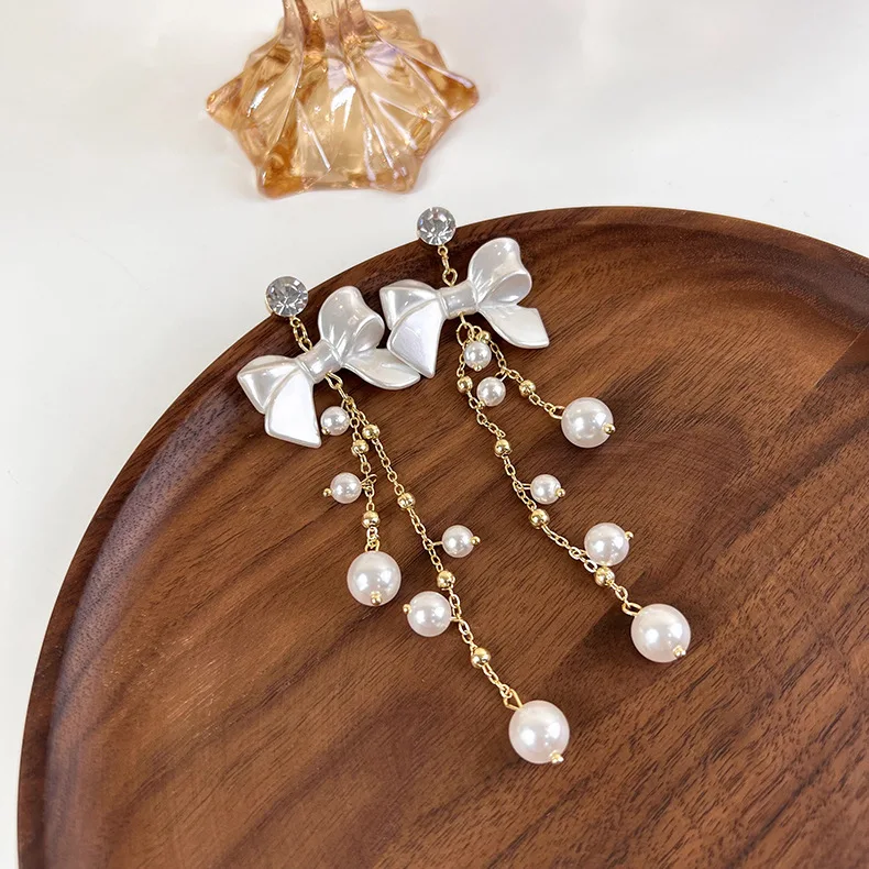 Hot sale fashion pearl tassel zircon butterfly knot long drop earrings for women