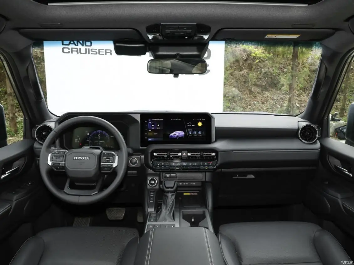 2024 Best Price New Cars To yota Prado 2.4T To yota 6 Seater Cars Made In China