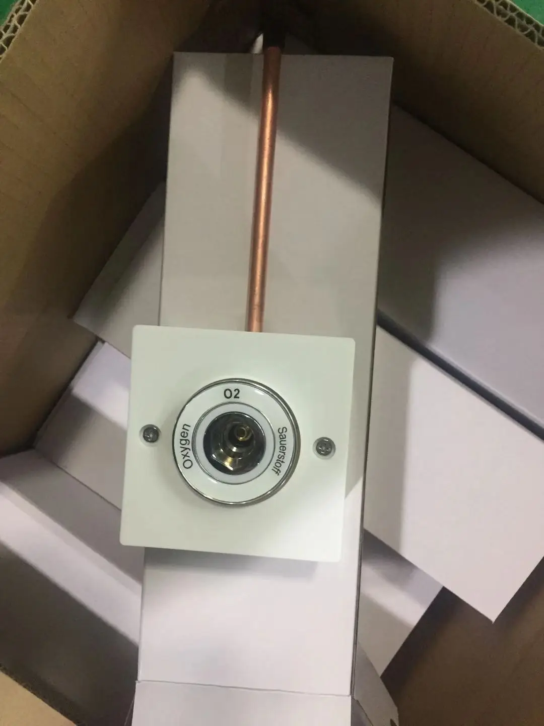 Surgical supplier DIN standard medical oxygen gas outlet with box type
