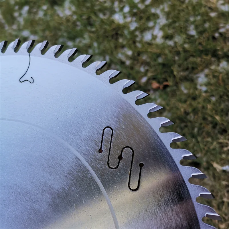 China manufacture TCT circular saw blade for aluminium cutting