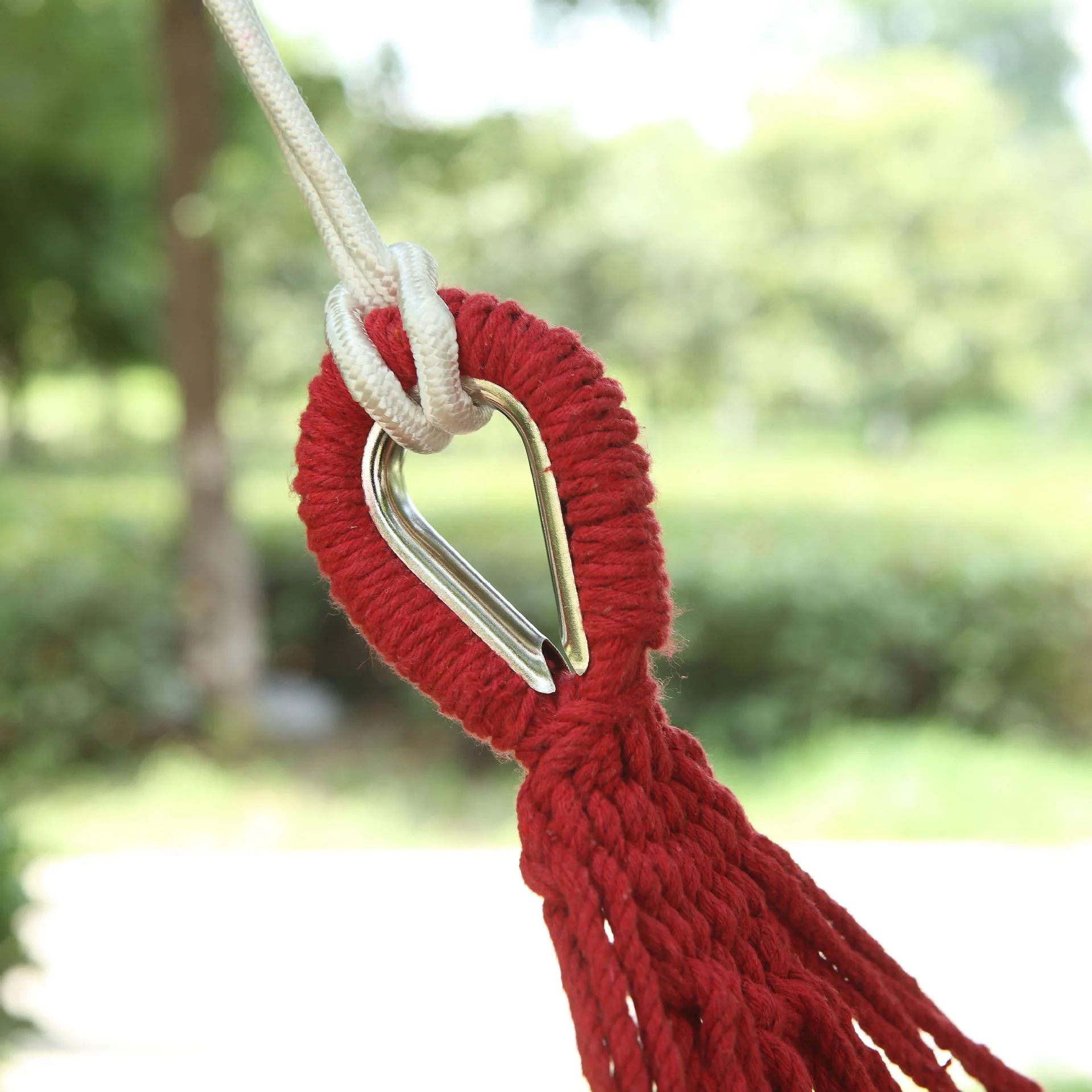 
New hot manufacturers direct fashion Folding Hanging Chair Brazilian Hammock Camping Hammock Outdoor Cotton Canvas Hammock 