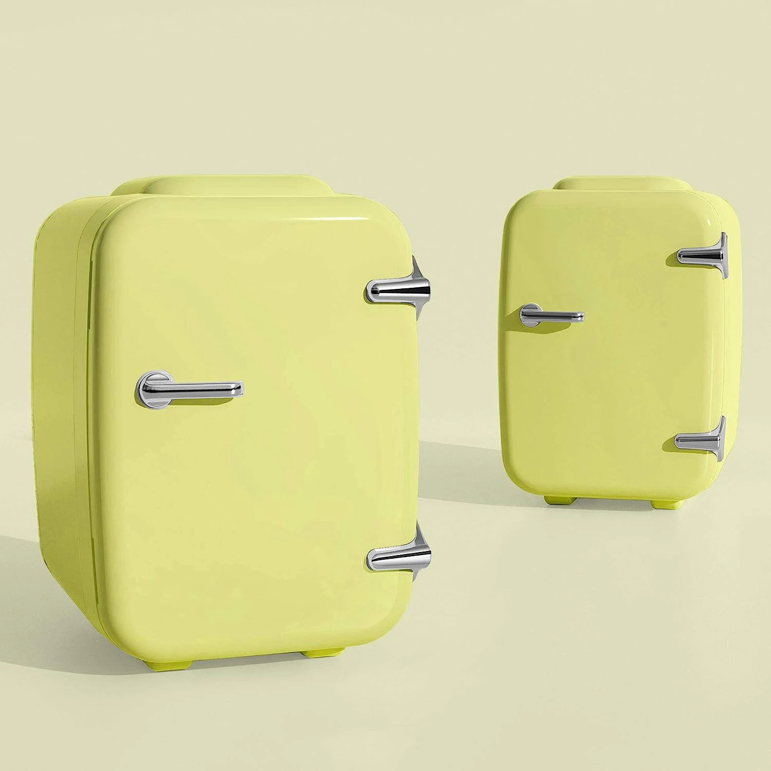 Factory Direct Sale 4L Mini Refrigerator Portable Compact Personal Fridge Electric Cooler Box Mini Fridge for Bedroom