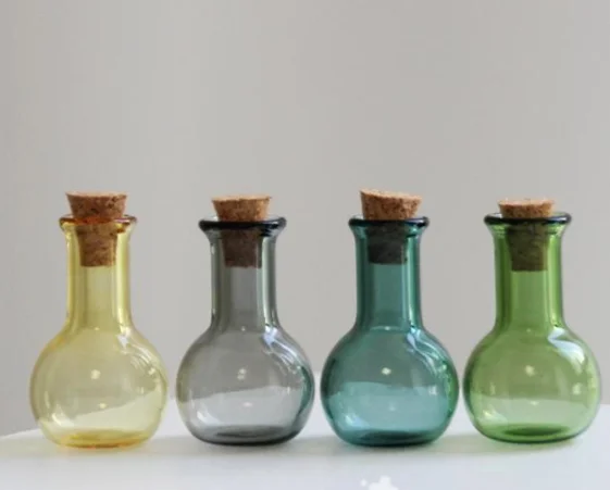 Pendant Shells Vial Necklace. Miniature DIY JEWELRY ^^ Mini Empty Vodka Glass Bottle with Wooden Cork and Hook