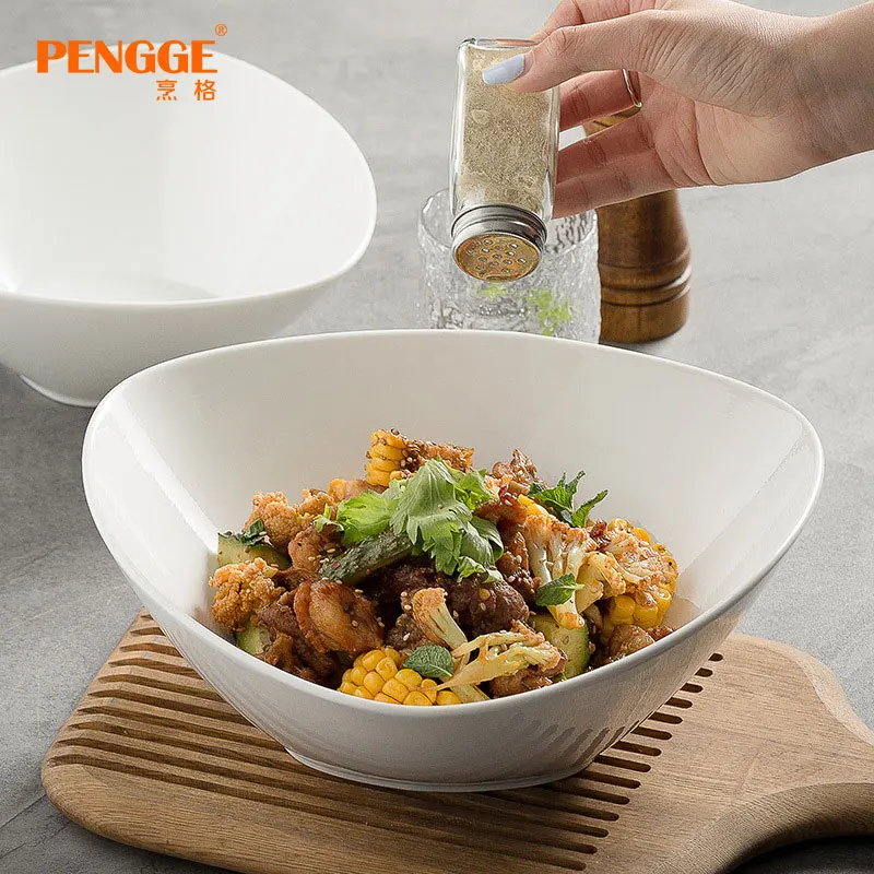 High-End Ceramic Salad Soup Bowl Slanted Mouth Design Customizable Set for Home Hotel Party Tableware Sustainable Feature