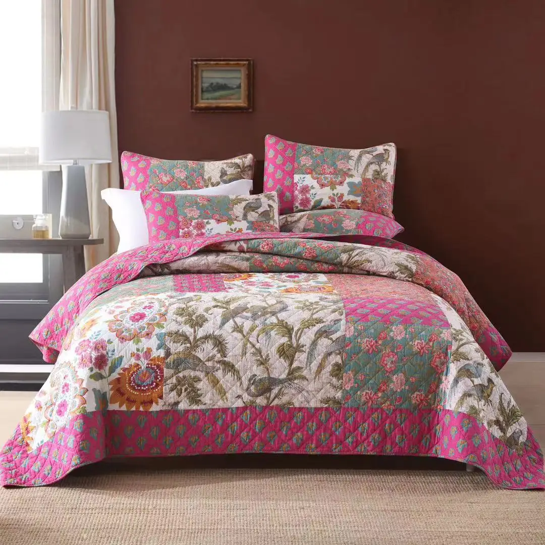 New Arrival Green Organic Cotton Handmade Genuine Splicing Montage Bedspread Quilted Set
