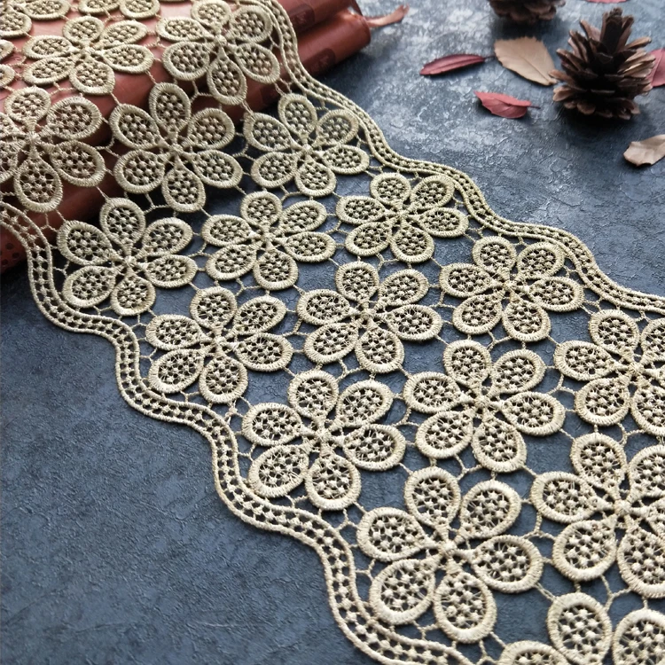Customized and professional production of Italian gold wide fabric with lace trim for headwear JB59
