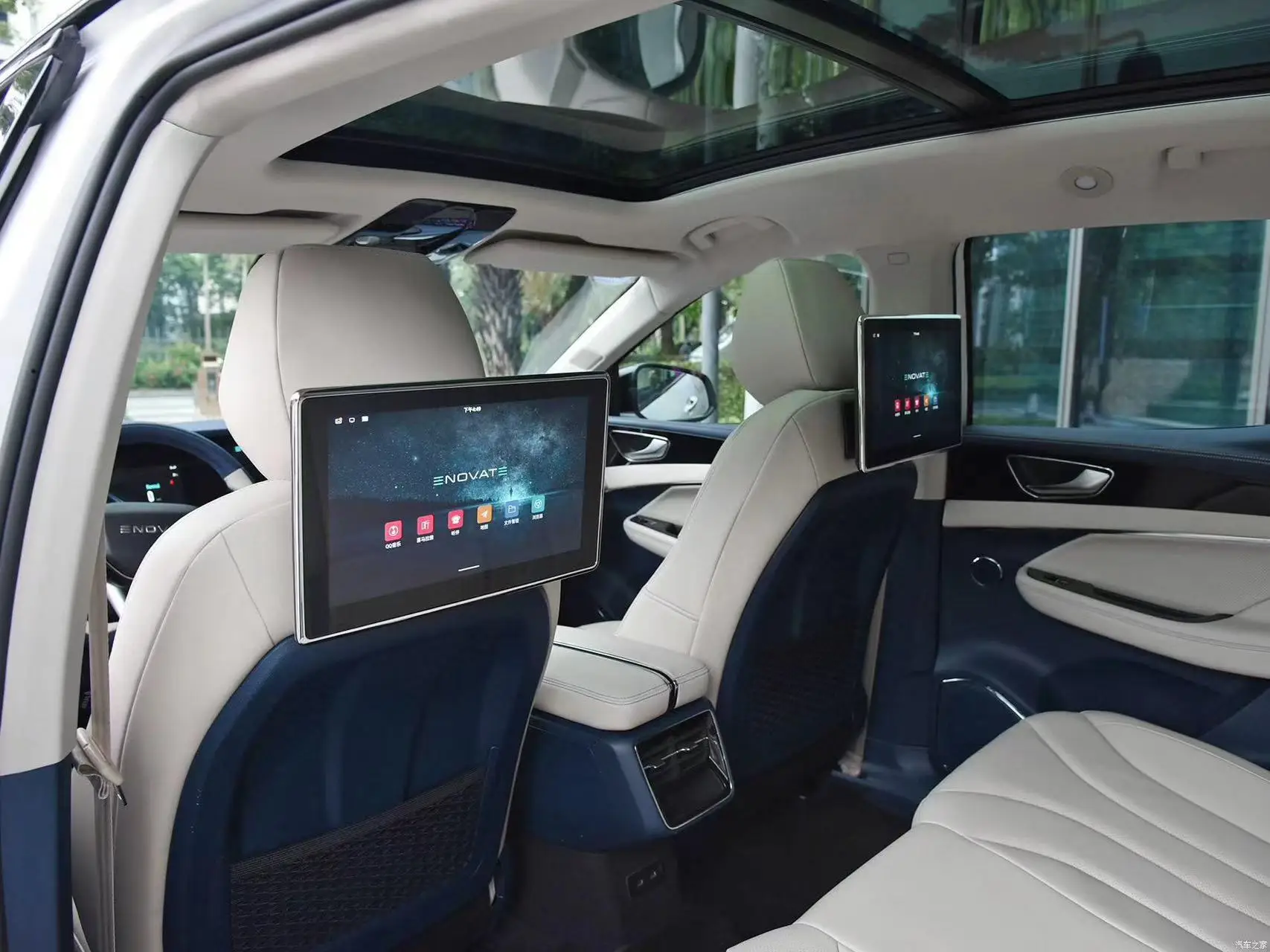 Enovate  Me7 Me5 2023 Brand New Energy Vehicle 100% Electric ENOVATE ME7 ME5  SUV LHD Electro-car Adults Car