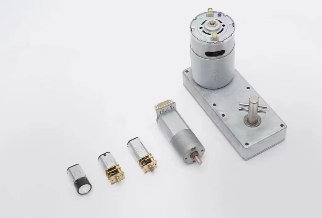 37-555 Micro DC Gear Motor 24V 90rpm Small Gear Reduction Motor Mechanical Monitoring Equipment Gearbox Motors