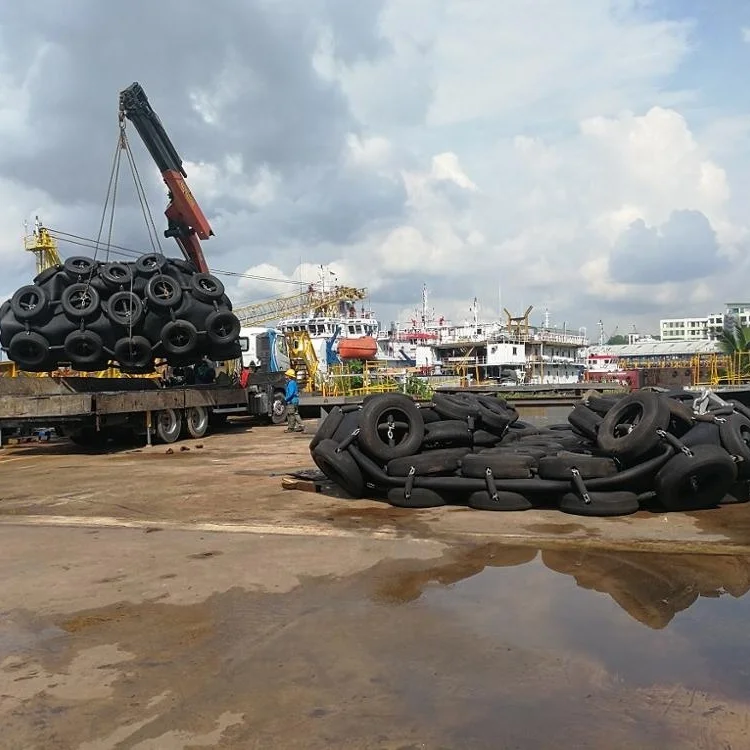 Large Size Boat Inflatable Mooring Yokohama Bumpers Rubber Pneumatic Dock Fenders with Logo Customization