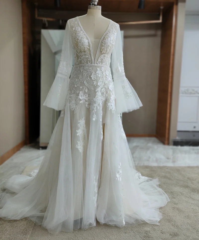9358#Boho Lace Wedding Dresses 2021 Beach Side Slit Bridal Dress V-Neck Sweep Train Flare Sleeves Bohemian vestidos de noiva