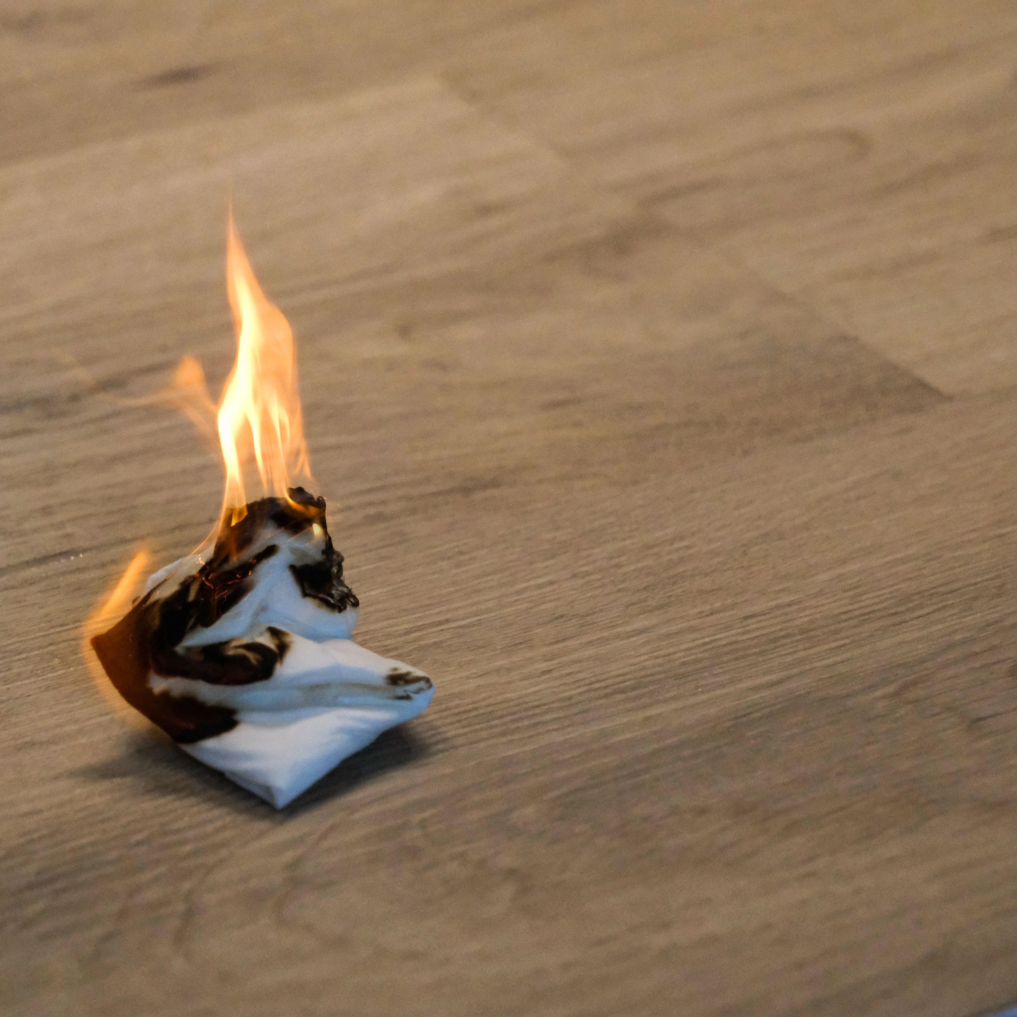 Eco Friendly Click Luxury Vinyl Plank SPC Flooring  Waterproof Hybrid Pvc Piso De Vinil