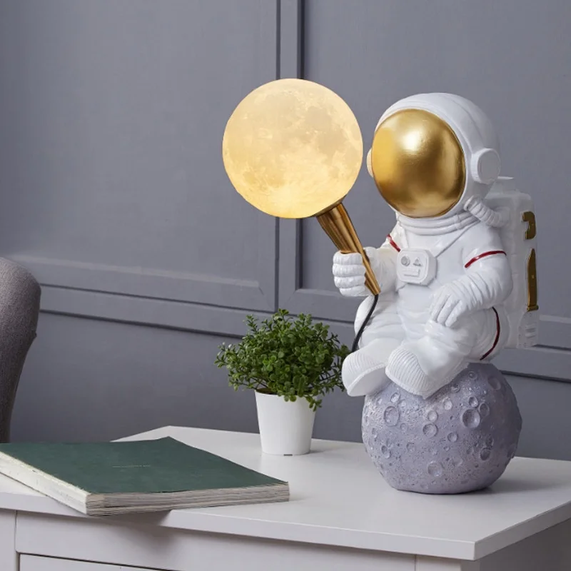 Creative 3D Lunar Exploration Astronaut Night Light Moon Table Lamp Romantic Gifts for Children Friends Lovers