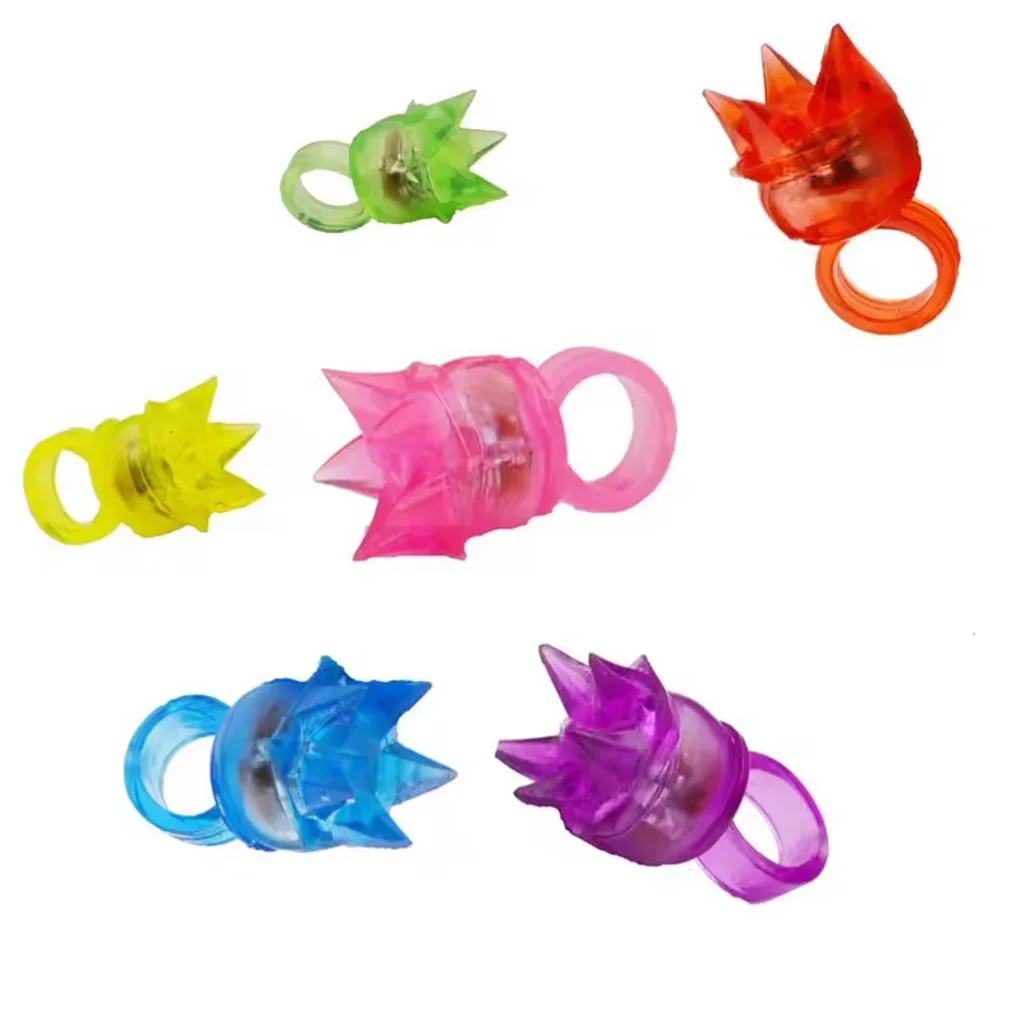 Оптовая продажа новая дешевая оригинальная резиновая корона светодиодная светящаяся мигающая лампа для вечеринки желе ухабистое кольцо на палец