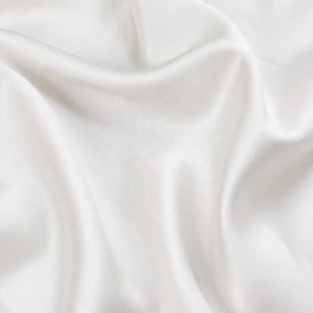 Pure silk 16 19 22 25 momme mulberry Silk Fabric High Quality Natural charmeuse Silk Fabric