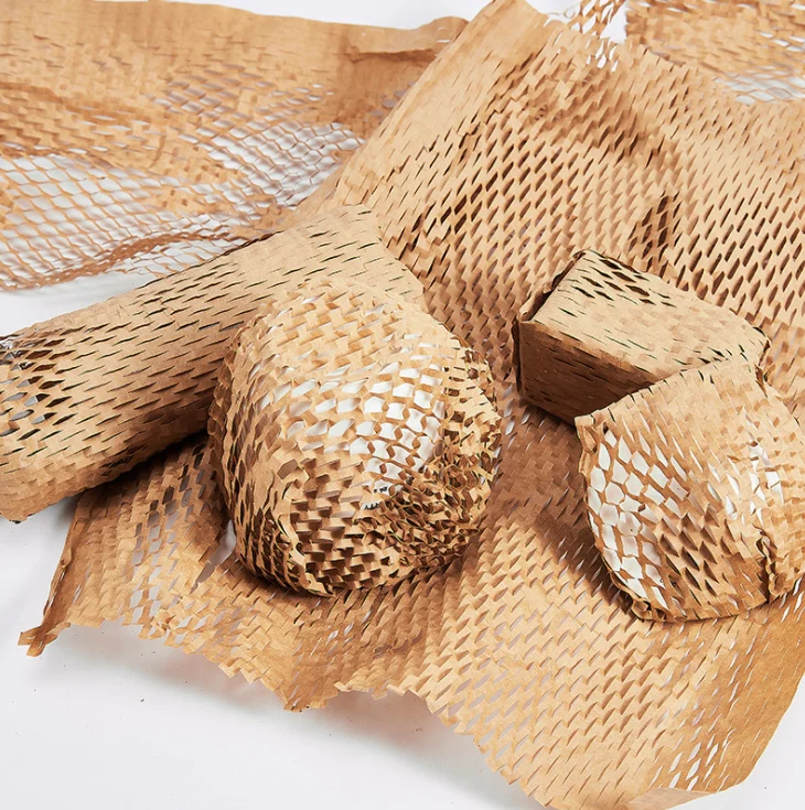 Машина для упаковки бумажных сотовых крафт-бумажных подушек