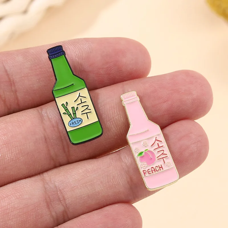 New Alloy Letter Series Brooch Ins Personality Trend Wine Bottle Shape Paint Badge Wholesale