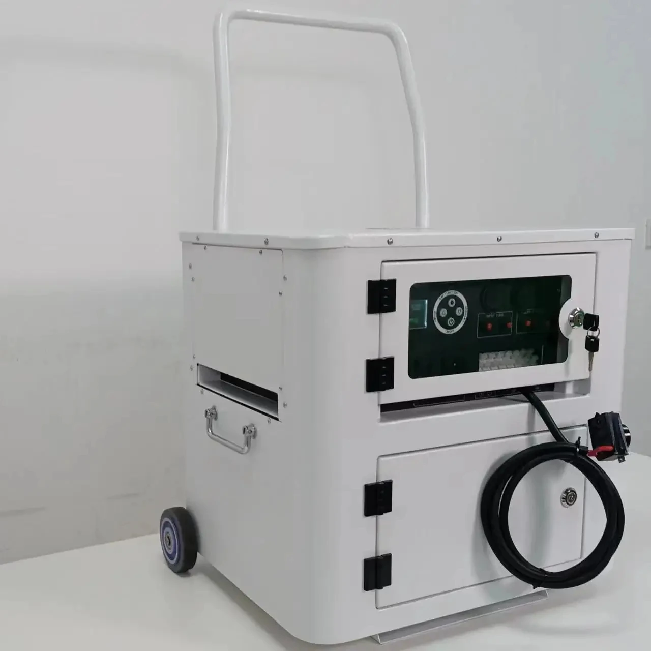 EV Huge Voltage Charger 5KW 10KW Solar Lithium LifePO4 Battery Storage for House EV Commercial