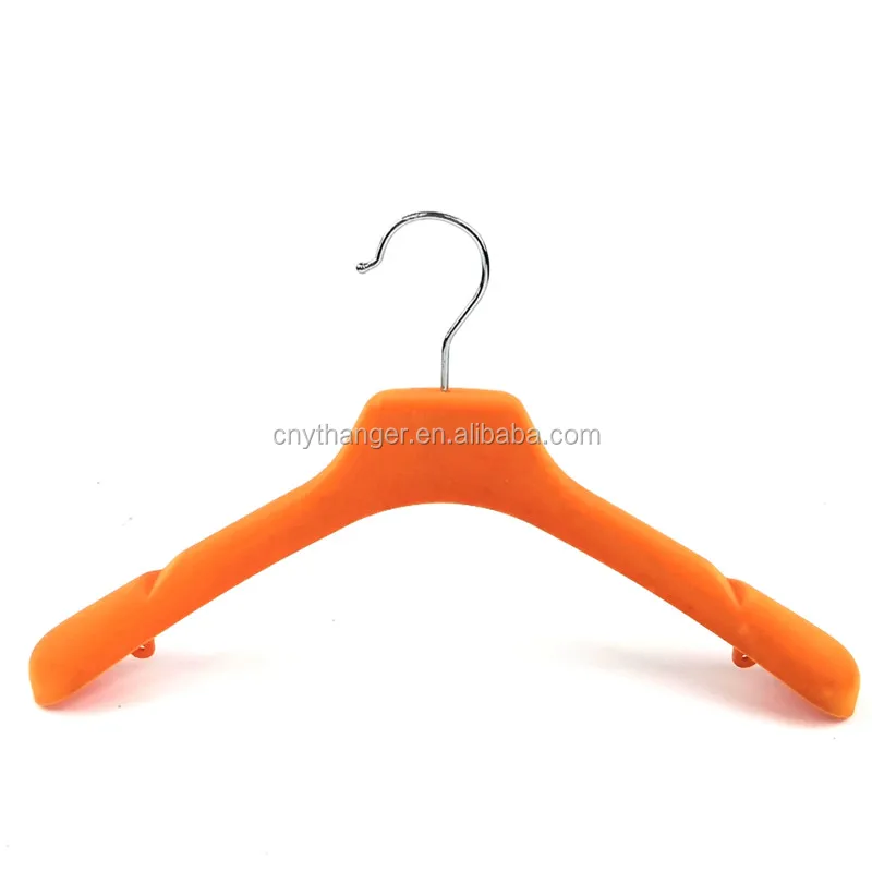 YT New Style Wholesale Thick Plastic Coat Hanger Durable Dress With Metal Strong Clamp for Clothes