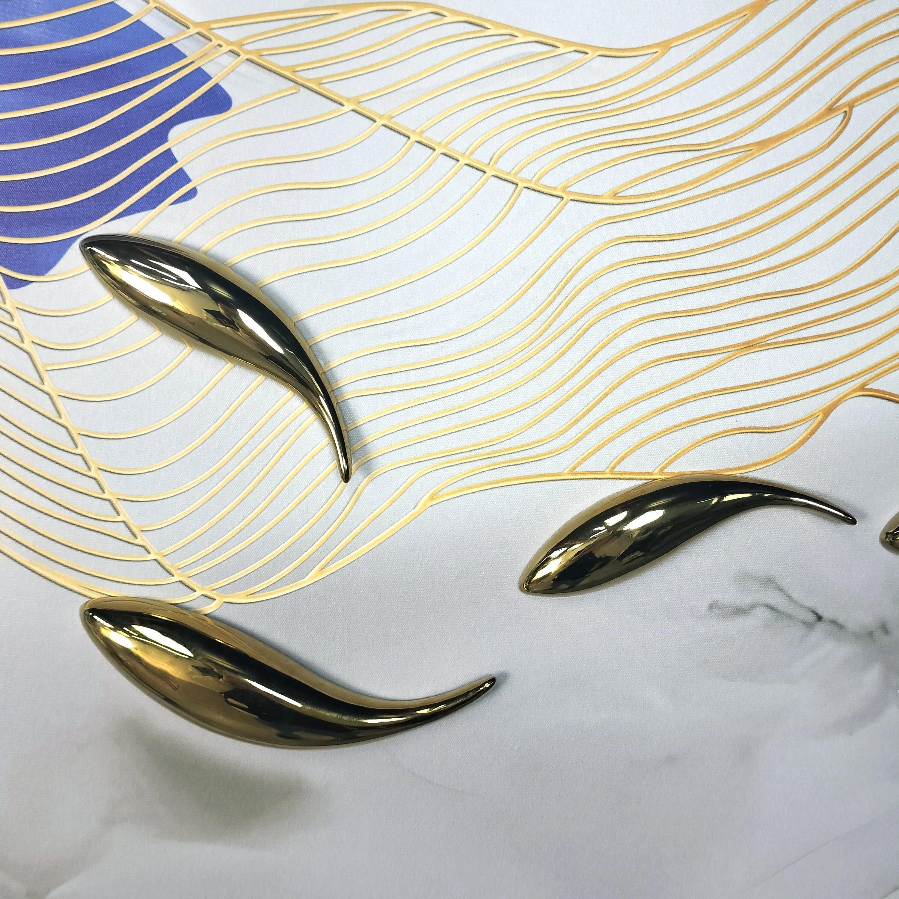 Factory customized ceramic background wall decoration with golden fish shape customized ceramic wall decoration