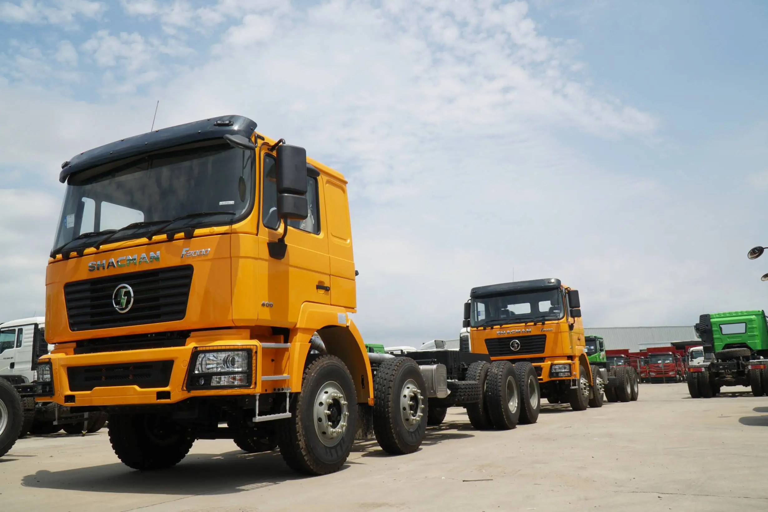 Shacman F2000 Dump Truck Tipper Truck for Sale Price 4x2 6x4 8x4 Diesel Truck Chassis