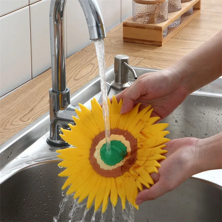 
New Design Sunflower Shaped Kitchen Dining Table Decoration Silicone Heat Insulation Resistant Mat 