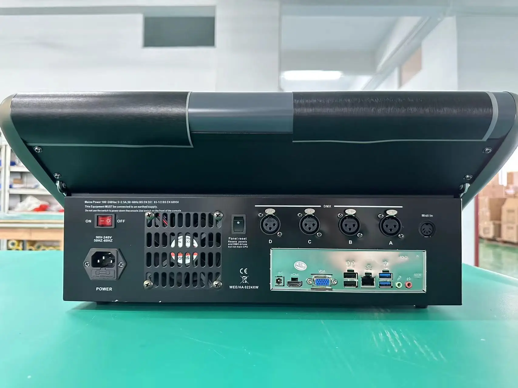 The V16 quartz dmx controller dmx512 Quartz console